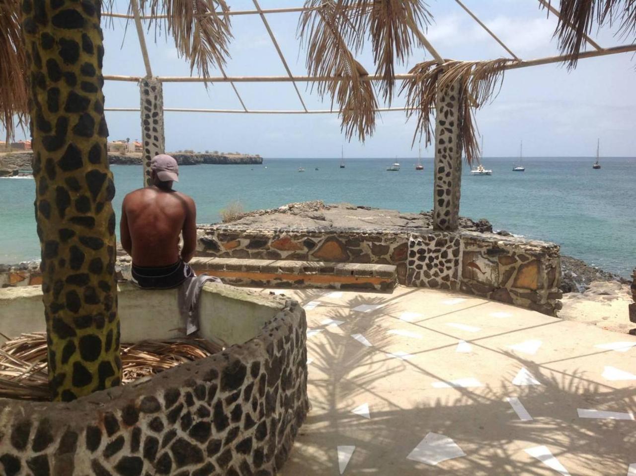 Casa Cabral : Big Apartment Next To The Beach Tarrafal  Exterior foto