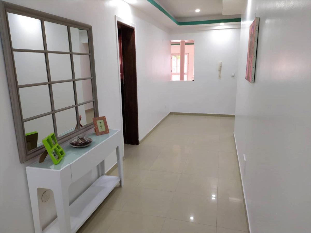 Casa Cabral : Big Apartment Next To The Beach Tarrafal  Exterior foto